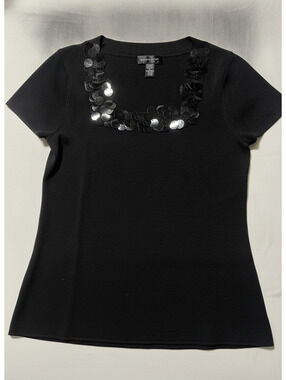 Cable & Gauge XL Black Short Sleeve Top with Shiny Sequin